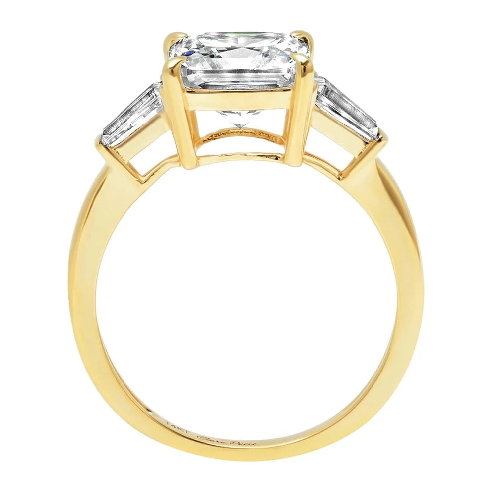 18K Yellow Gold Three-Stone Diamond Engagement Ring M560