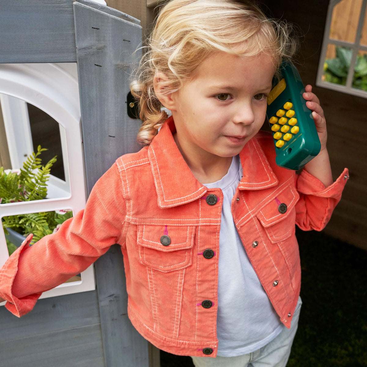 Wooden Outdoor Playhouse with Kitchen K825882