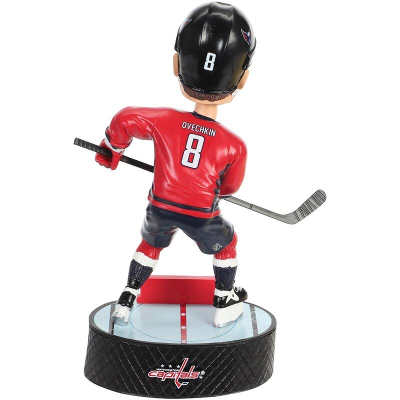 Baller Player Bobblehead Z93976