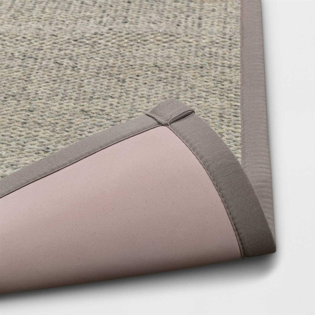 20 Textured Pet Kitchen Rug F70619