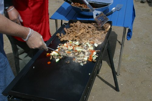 3-Burner Flat Top Griddle for Outdoor Cooking S963860
