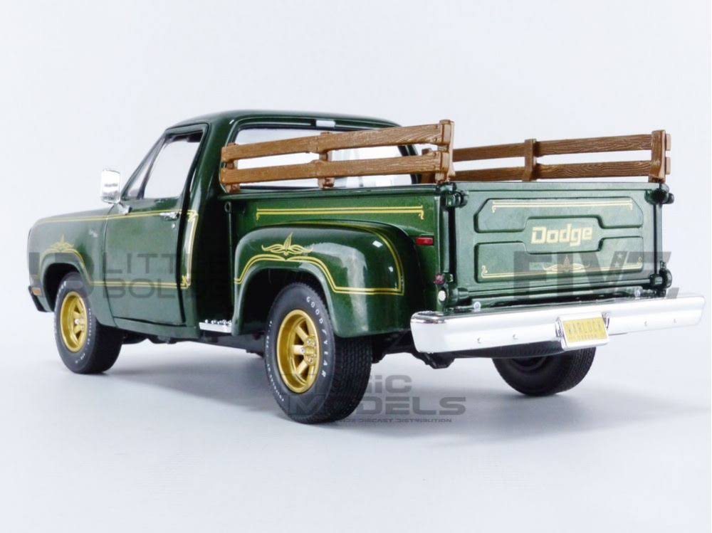 Medium Green Stepside Pickup Truck F70541