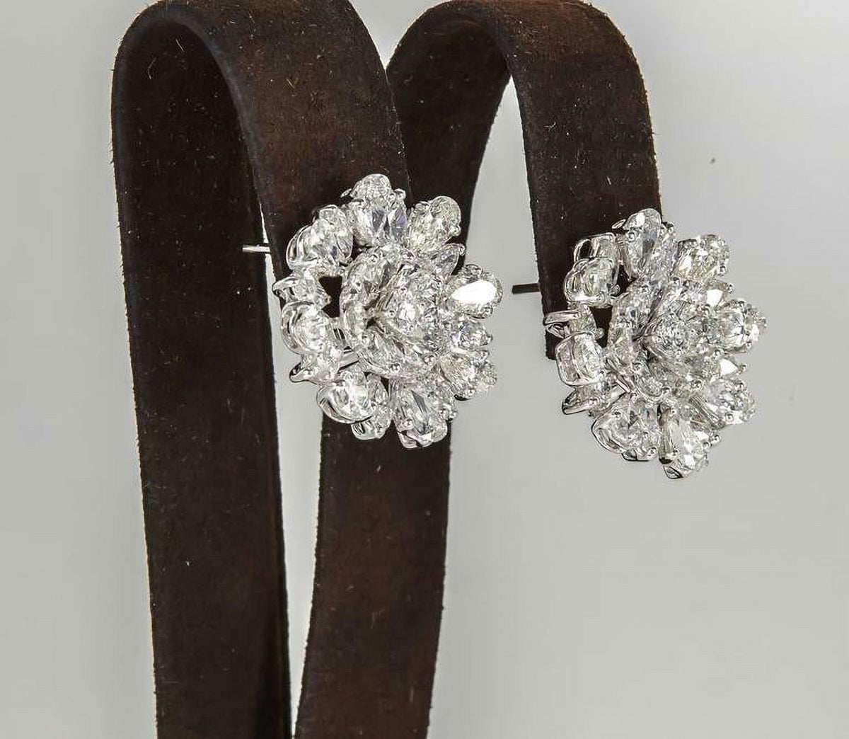 Platinum Button Earrings X420