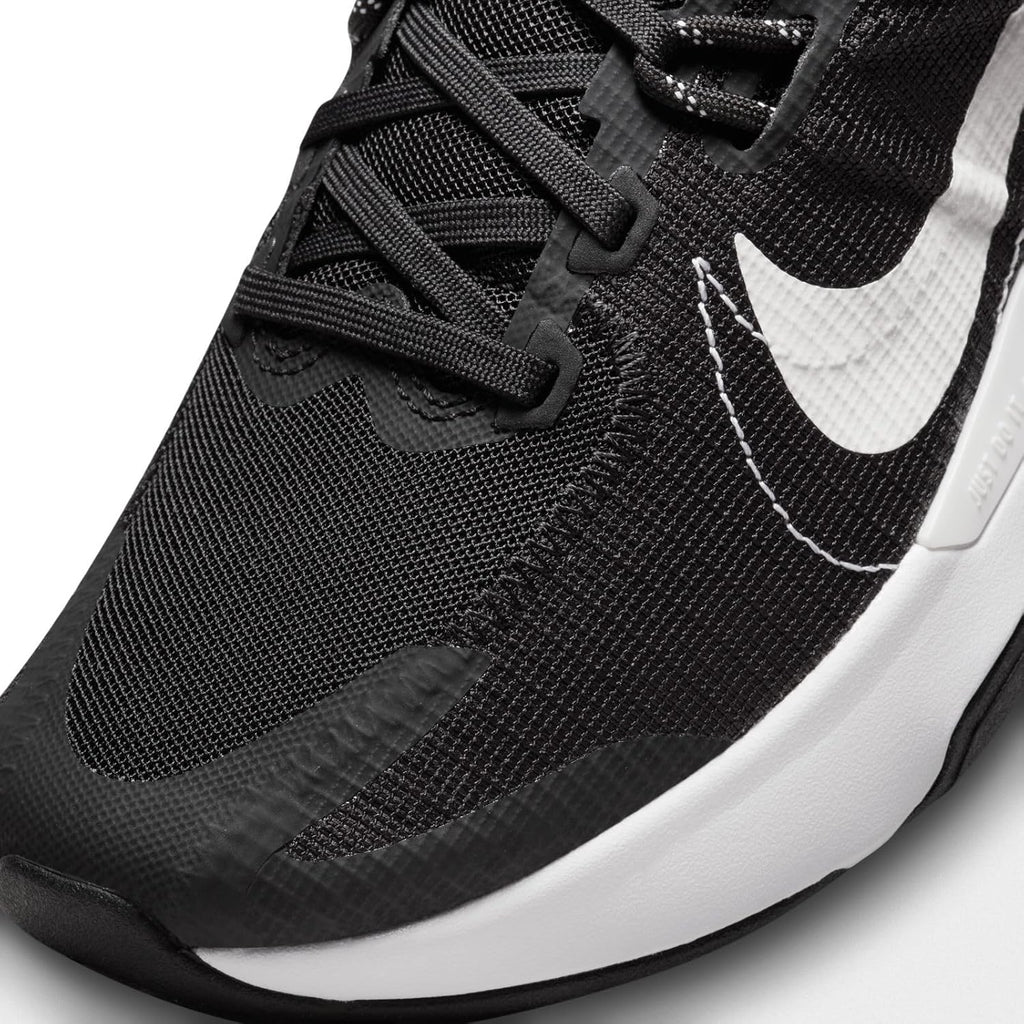 Black/White Trail-Running Shoes T920417