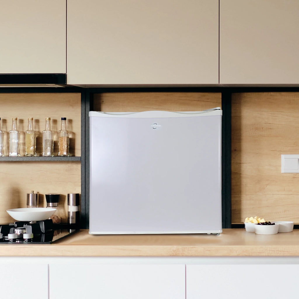 White 1.2 cu ft Upright Freezer H5240